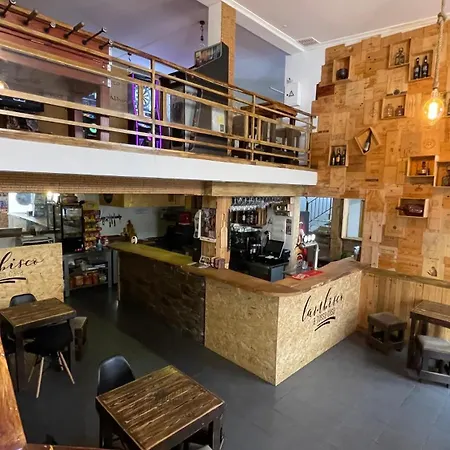 בית נופש Lambisco- Local *