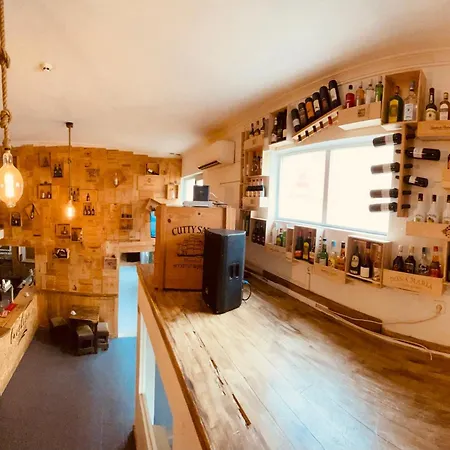 Lambisco- Local * Alfândega da Fé